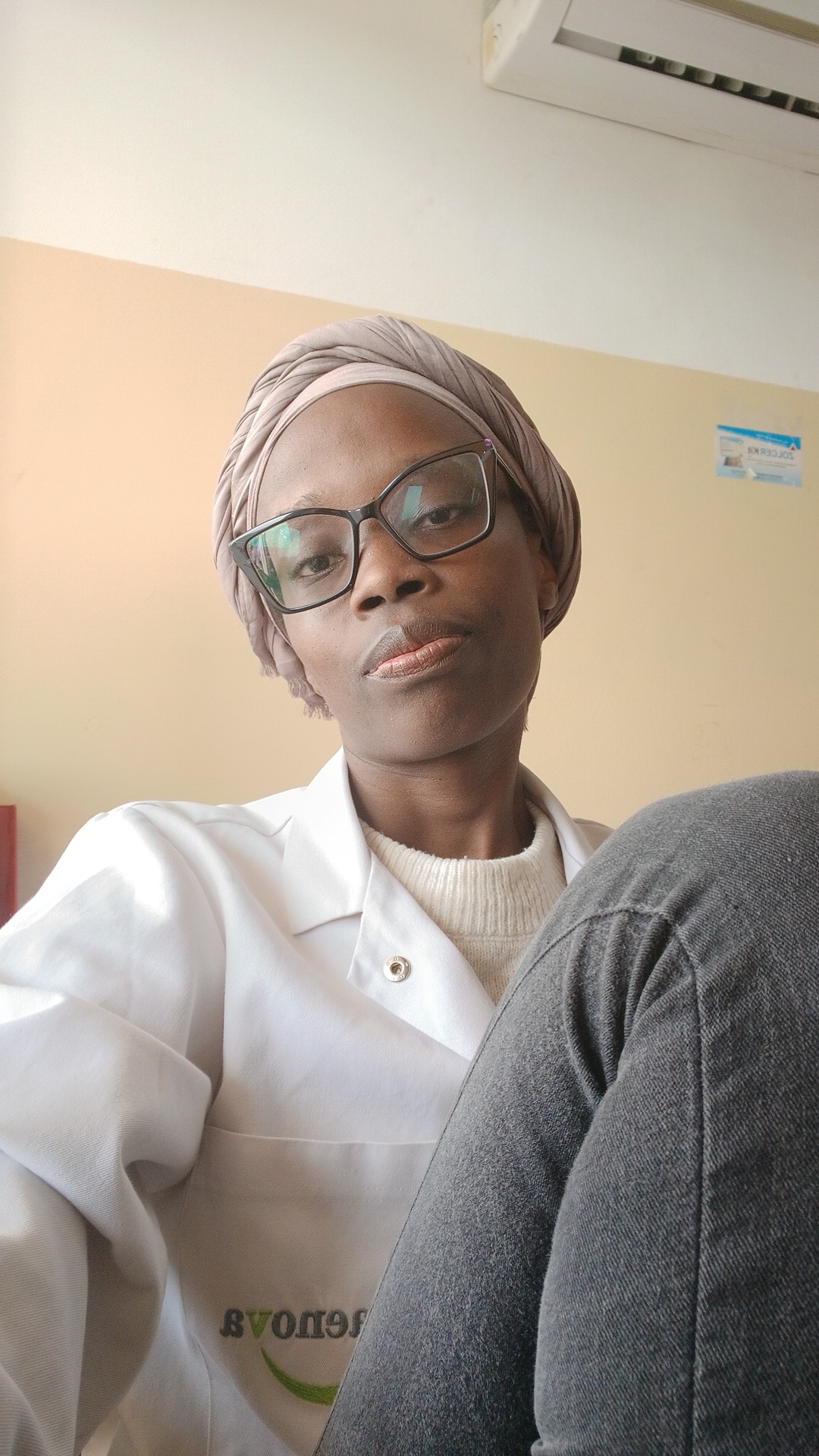 MANOMBA MBADINGA Ariane